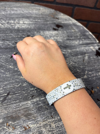 Make Heaven Crowded Bible Verse Bracelet