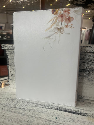 Christian Art Gifts NLT The Spiritual Growth Bible Faux Leather Cream Floral Printed