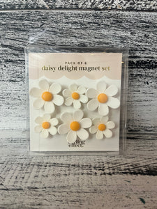 The Darling Effect Daisy Delight Magnet Set