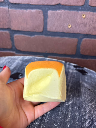 Squishy Hawaiian Roll