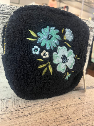 The Darling Effect Teddy Pouch Square Dainty Floral Navy