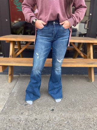 Judy Blue HW Contrast Wash Destroy Flare Jeans - Regular Sizes