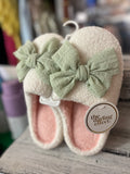 The Darling Effect Betty Bow Sage Fuzzy Slippers