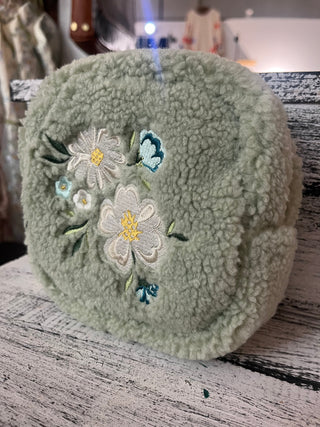 The Darling Effect Teddy Pouch Square Dainty Floral Sage