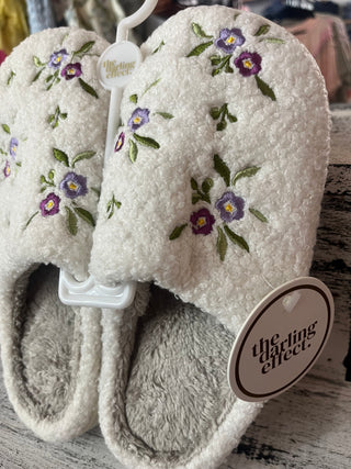 The Darling Effect Dainty Floral Purple Fuzzy Slippers