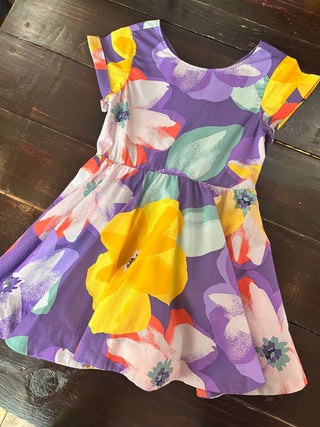 Tea Collection Large Tropical Floral Button Back Skirted Dress