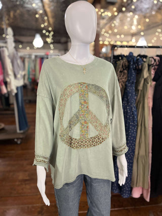 Easel Sage 3/4 Sleeve Peace Patch Loose Fit Top - Regular Sizes