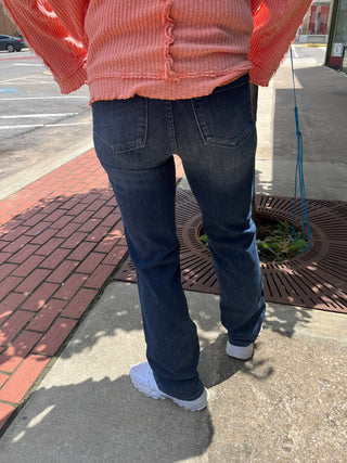 Judy Blue MR Tummy Control Straight Leg Jeans - Regular Sizes