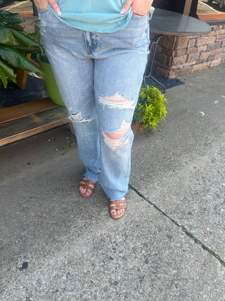 Judy Blue HW Rigid Magic 90's Destroy Straight Leg Jeans - Plus Sizes