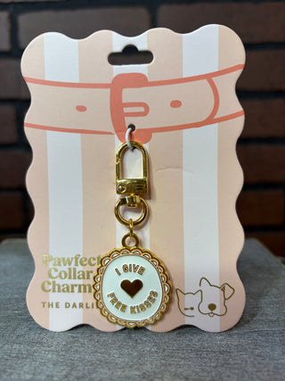 The Darling Effect Collar Charm-Free Kisses