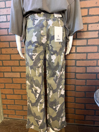 Mica Axolotl Camo High-Rise Jogger Ankle Wide