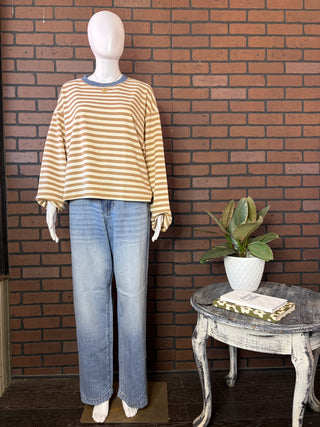 Judy Blue HW Featherweight Baggy Elasticated WB Jeans