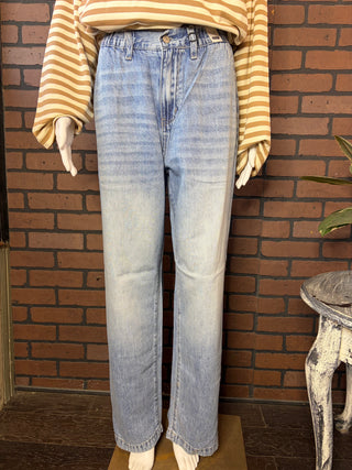 Judy Blue HW Featherweight Baggy Elasticated WB Jeans