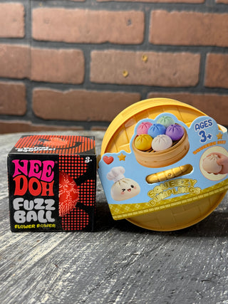 Needoh Flower Power Fuzz Ball Bundle