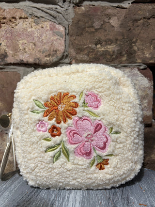 The Darling Effect Teddy Pouch Square Dainty Floral Pink