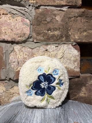 The Darling Effect Teddy Pouch Circle Dainty Floral Navy
