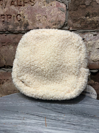 Darling Effect Zippered Teddy Square Pouch