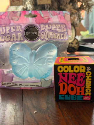 NeeDoh Color Change Cube & Super Squish Butterfly Bundle